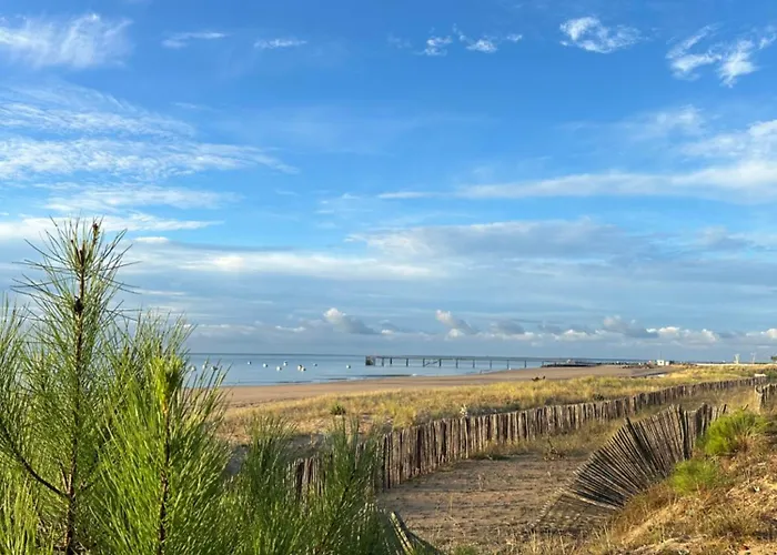 Studio Neuf à 2 pas de la plage
