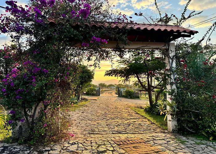 Hotel Fazenda Bastiao