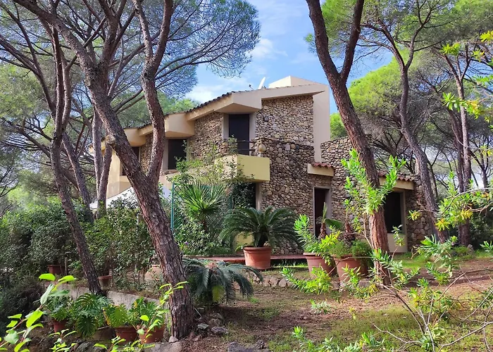 Villa Giancarla Santa Margherita di Pula - Indipendente - parcheggio privato - 250 m dal mare
