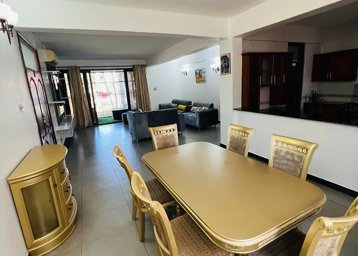 Family Friendly Spacious 3Br Near Beach With Pool & Gym