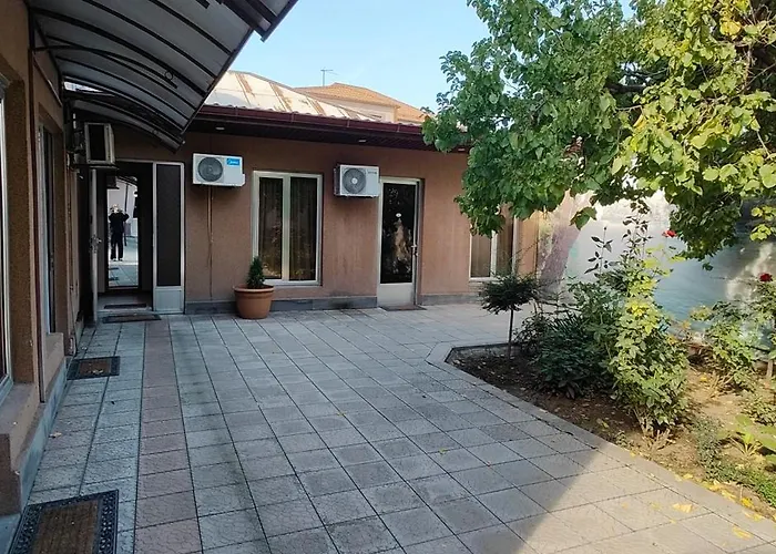 Areg Hotel