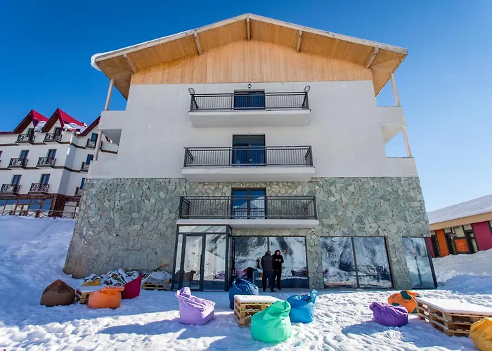 Geography Hotel By Snow Time