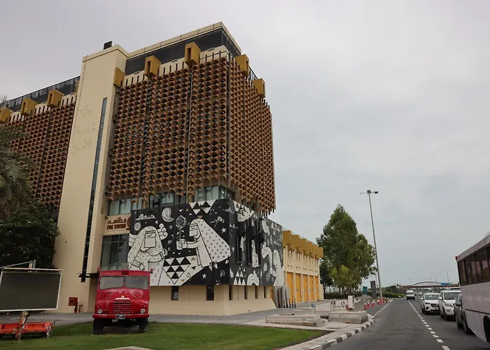 Best Plaza West Bay Hotel