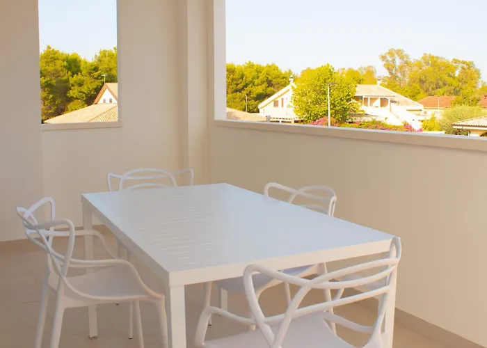 Sunshine Luxury Apartments - Private Pool And Beach - Policoro Lido