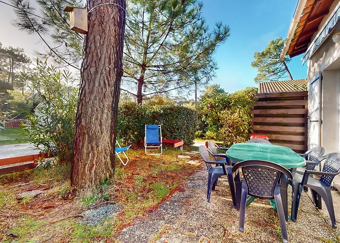 3 Bedroom Pet Friendly Home In Ronce-Les-Bains