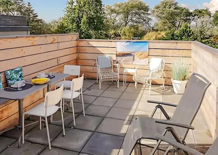 Amazing Apartment In Schiermonnikoog