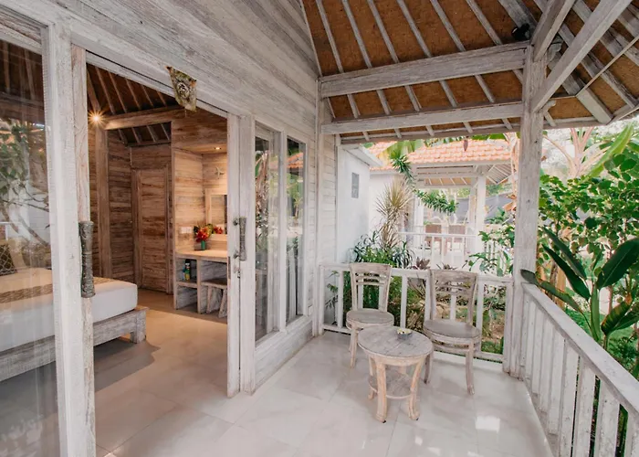 Lebaoh Nusa Cottage