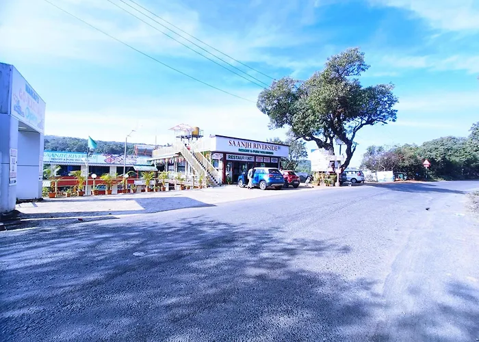 Saanjh Riverside Resort