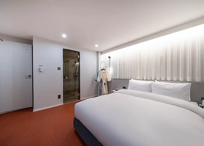 No 25 Hotel