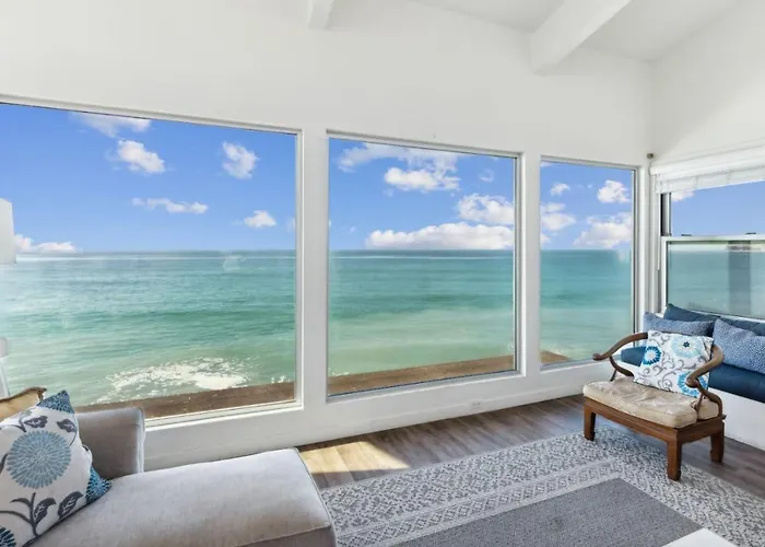 Massive 3 Bedroom On The Sand-Str14-0133