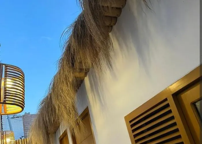 Hotel Chicama Home And Lounge