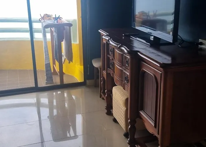 Apartment With Wonderful View, Mae Ramphueng Beach, Rayong