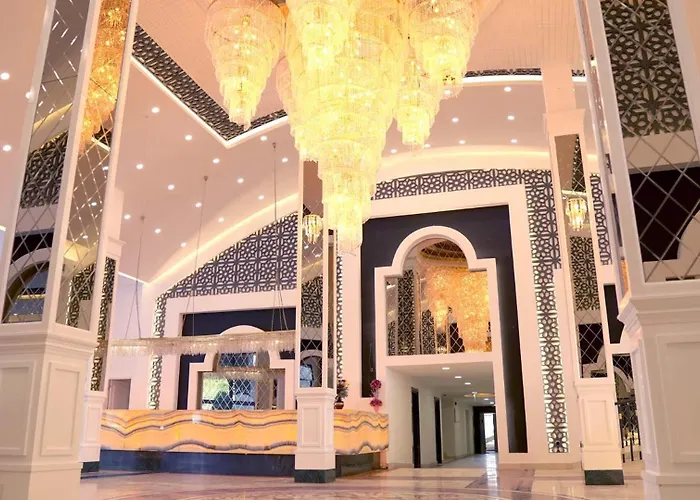 Dream World Palace