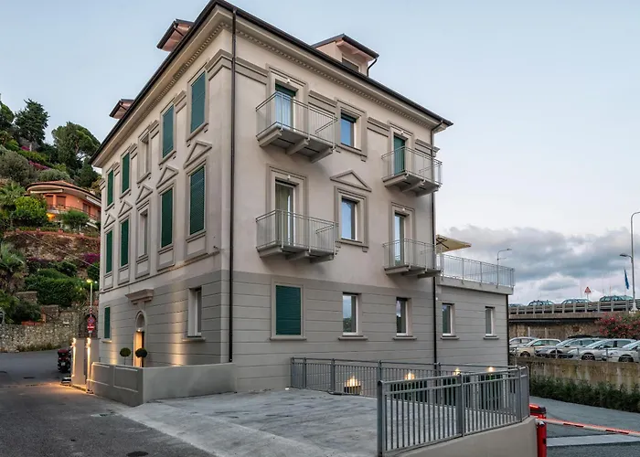 Villa Cadiz Apartments Varazze