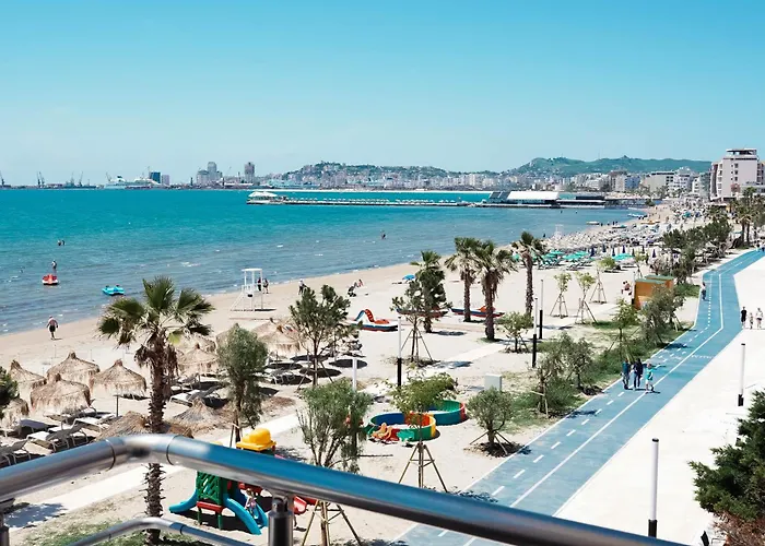 Marina Rooms