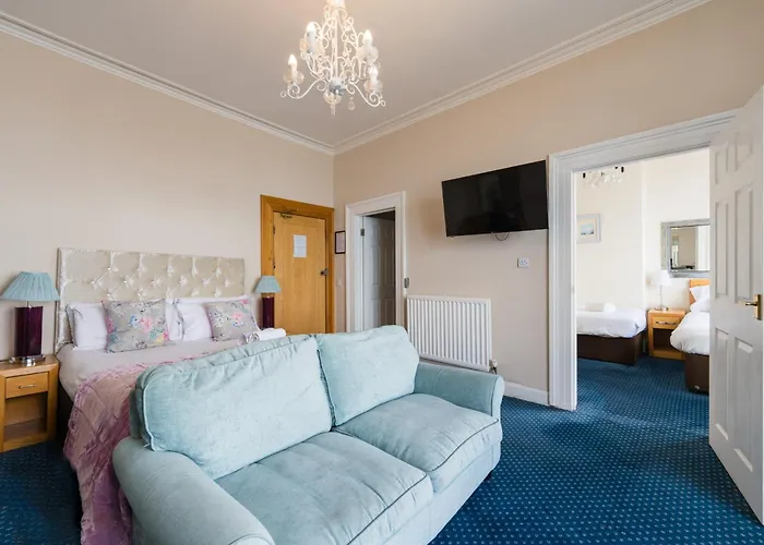 Gwesty'R Marine Hotel & Spa