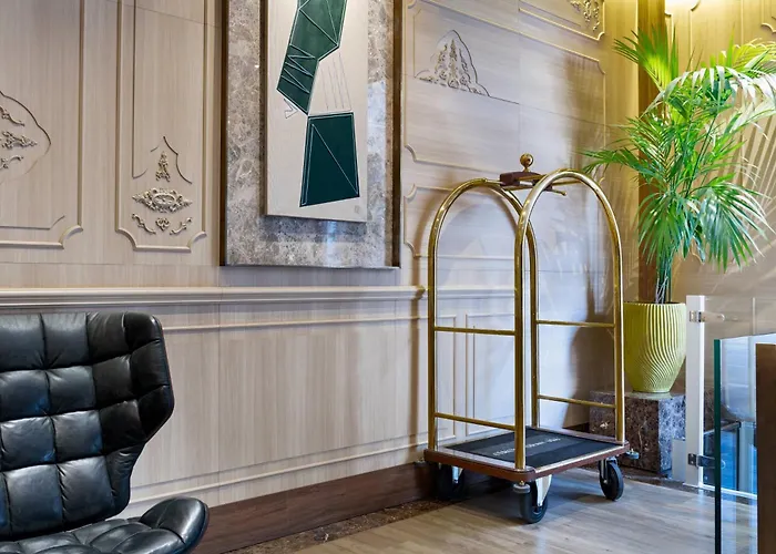 Circulo Gran Via, Autograph Collection (Adults Only)