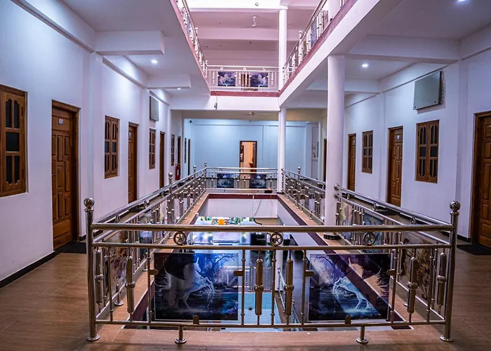 Hotel Theevanni Inn