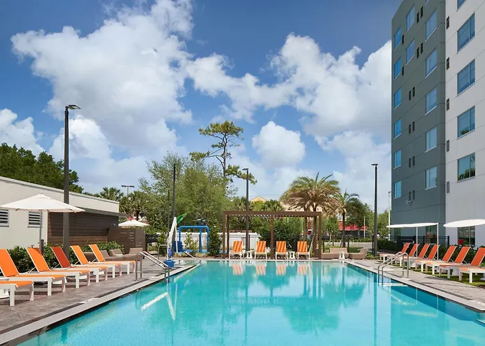 Aloft By Marriott Orlando At Seaworld Hotel Williamsburg