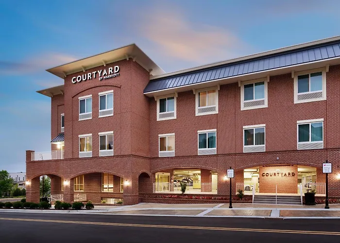 Courtyard By Marriott Atlanta Duluth Downtown