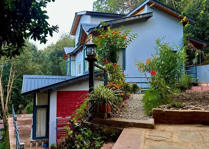 Oakakhi Stays, Deluxe Room