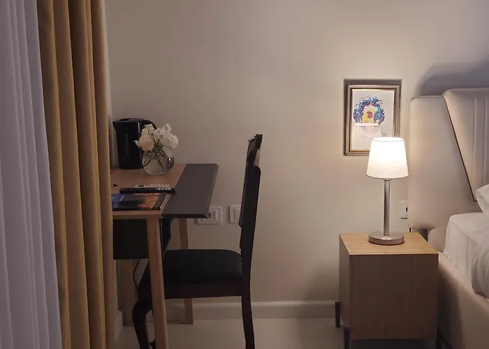 Niche Boutique Hotel