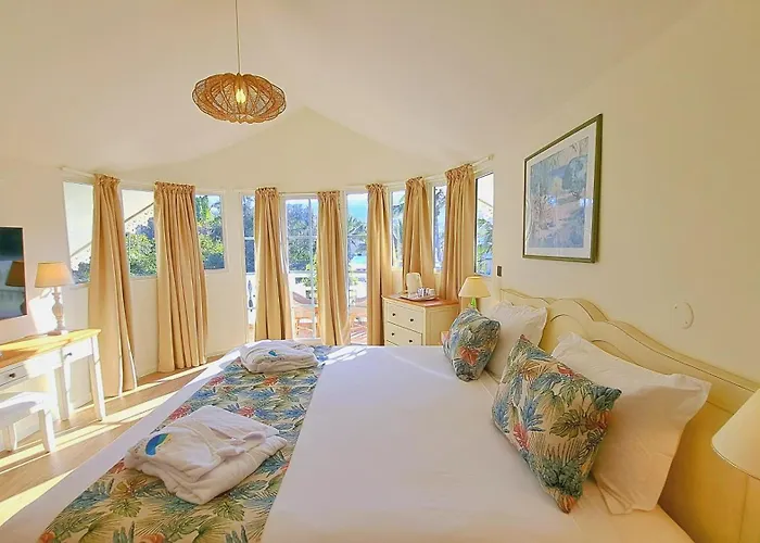 Le Nautile Beachfront