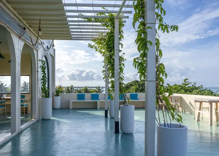 Isla Retreat