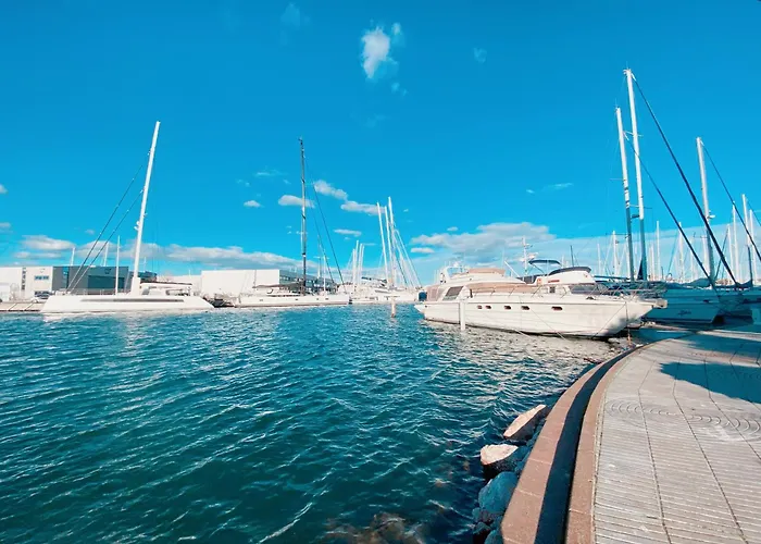 Magnifique T2 au calme avec une superbe vue sur le port