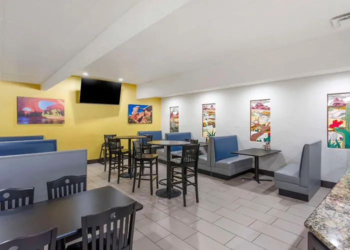 Comfort Suites Ogden Conference Center