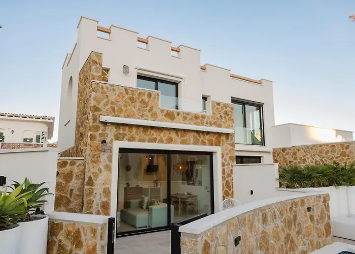 Miflow Hotel Villas & Suites