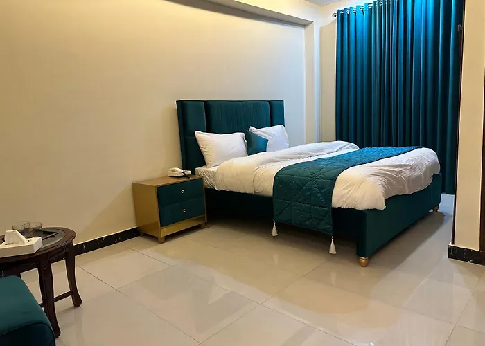 Hotel Summer Palace Murree