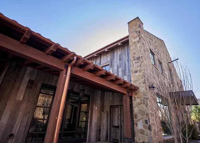 Hotel Drover, Autograph Collection