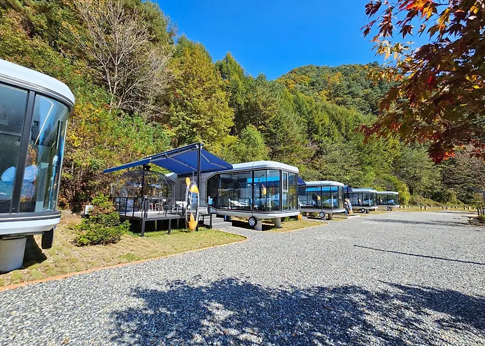 Galaxy X Hotel Type Caravan Glamping & Pension