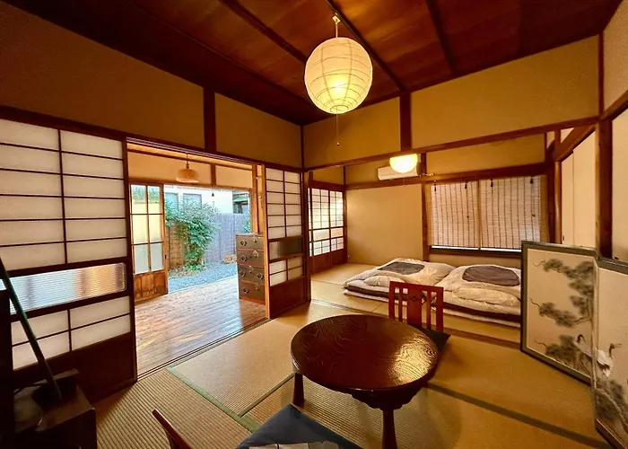 Japanese Traditional Inn Kamakura Rakuan