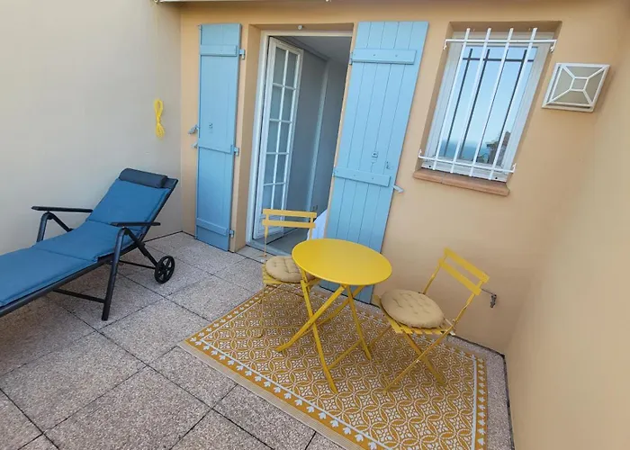 Seaview House - 6-Min Walk To Beach & Restaurants - Pool - Private Underground Garage Box - Garden - Near Cannes