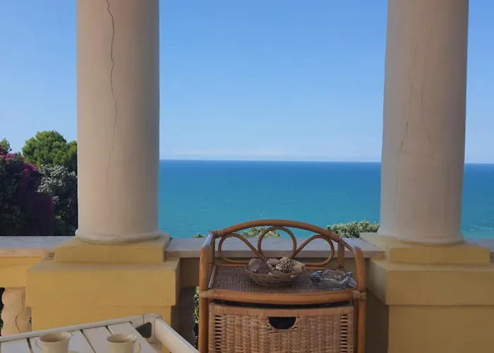 Villa Giuseppina Miramare