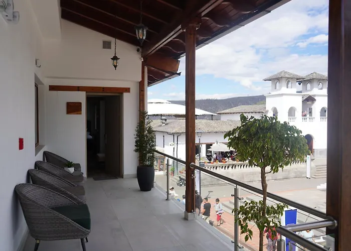 Hotel Boutique Mitad Del Mundo