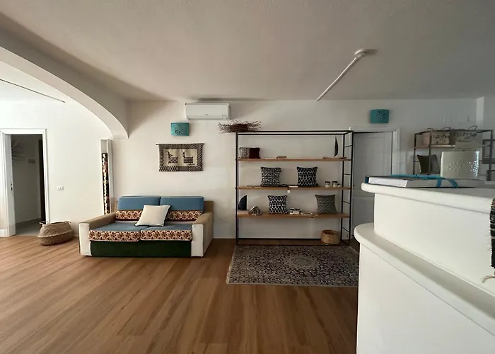 Hotel S'Ortale con Parcheggio interno e Ristorante all'aperto