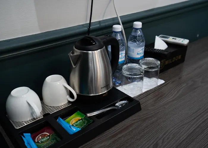 Mildom Hotel