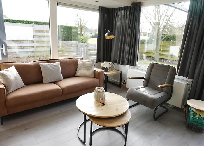 Kustverhuur, Park Schoneveld, Duinroos 123