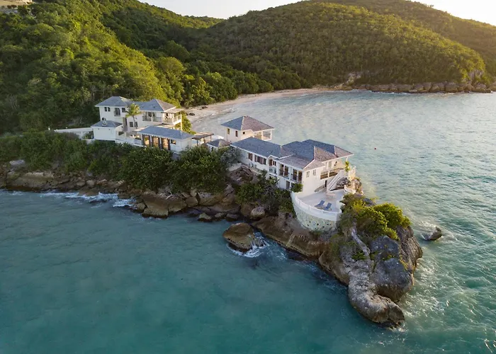 Blue Waters Resort And Spa