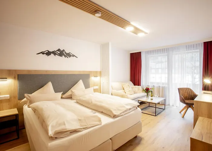 Yachthotel Chiemsee Gmbh