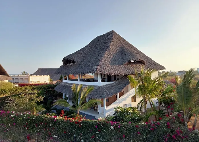 Shira House