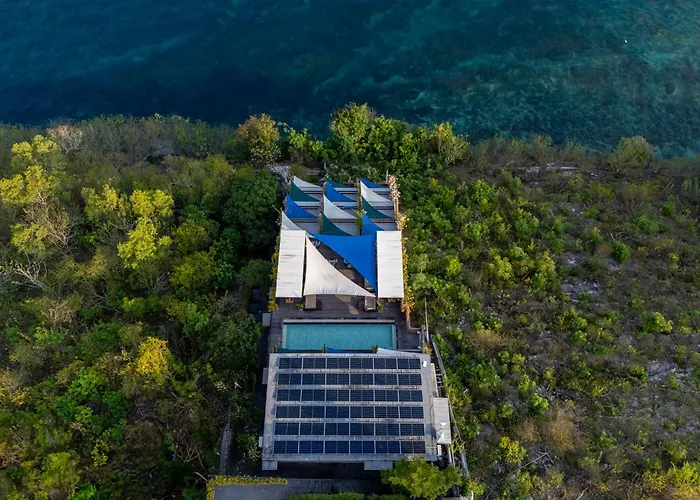 Adiwana Warnakali Resort