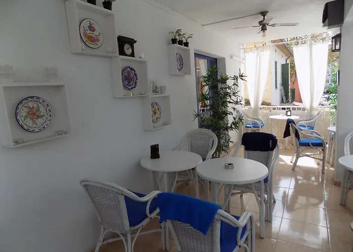 Hostal Villa Maruja