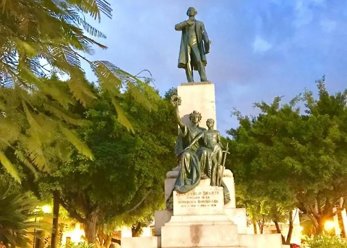 Paseo Colonial - Leo'S Favorite #8