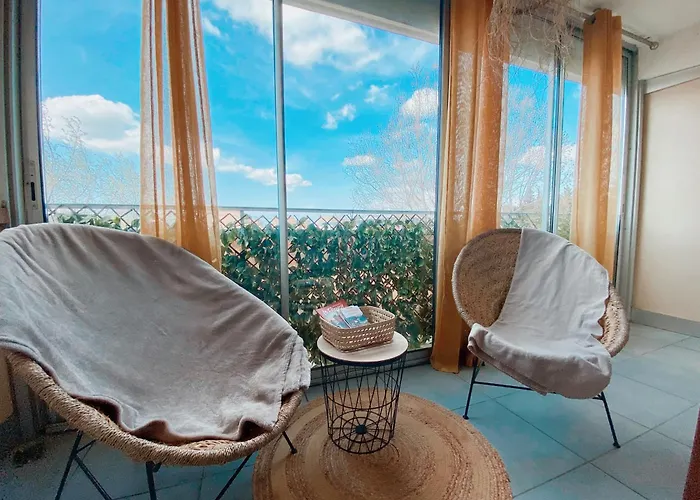 Appartement Coup de Coeur avec Parking et Piscine - 131