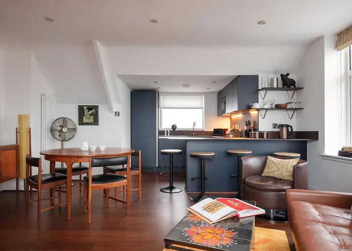 Chelsea House Apartments