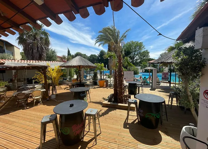 T3 duplex malibu village pass piscine en supplément 2 a 8 personnes